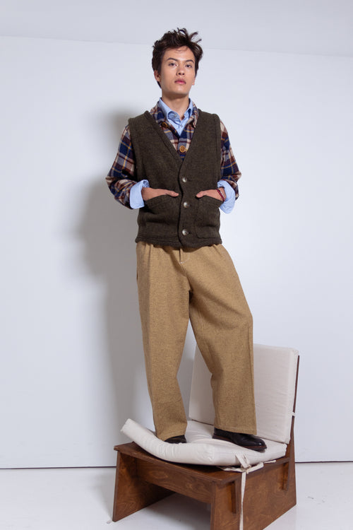 Button Down Shirt in Blue Finestripe on the runway, Peak Lapel Fall Winter '25 Look 03
