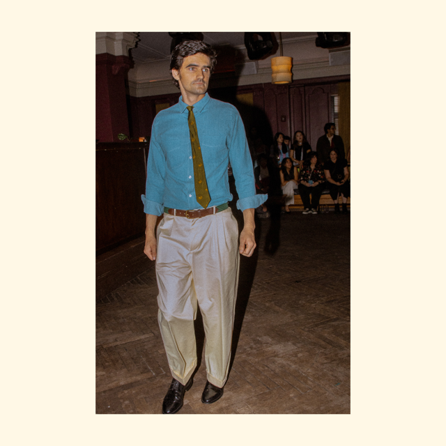 Look 10